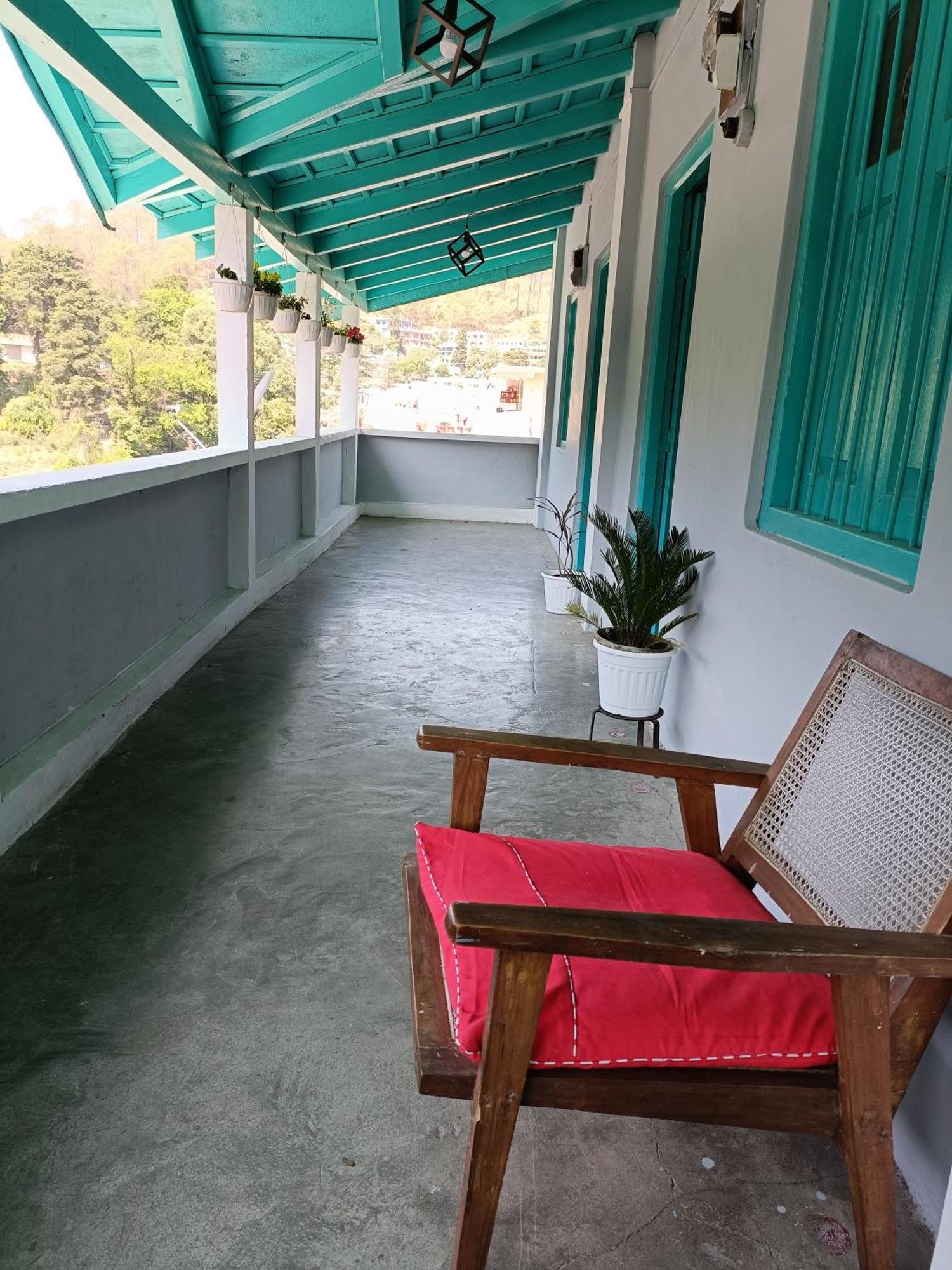 Mohraj Home Stay Bhowali Rum bild